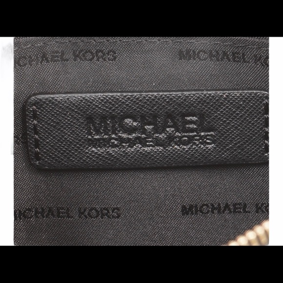 MK Peekaboo Large Zip Clutch NWOT - Picture 3 of 6